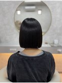 ぱつっとボブ