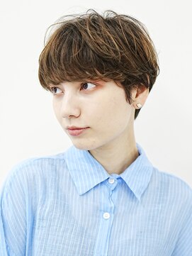 前下がりショート・ボブ/絶壁解消/前髪あり/40代/30代/外ハネ