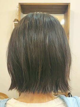 ニエラ(niella) BOB