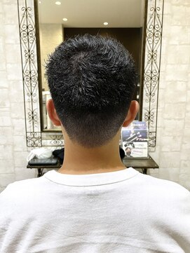 グランドレイ 杉並下井草店(GRAND re-i) メンズベリーショートカット