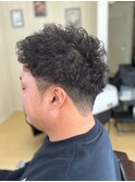 スパイキーパーマ