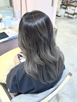 アットティー 金沢八景(at tee...)&nbsp;Gradation silver×Long layer°○