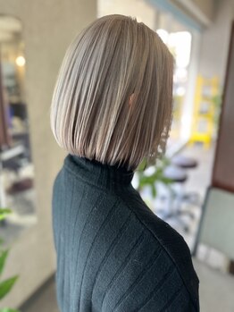 メゾンドブルー(Maison de blue)の写真/個性引き立つ、デザインカラー。理想に合わせた仕上がりへ―。