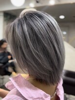 サイ(PSY)&nbsp;シャドールーツ/ブリーチカラー/池袋