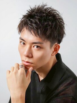 ルーシー 名古屋栄(LUCEY) センターパートニュアンスパーマフェザーパーマ波巻きパーマ