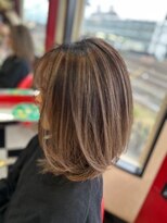 ロック フィールド&nbsp;うねりを抑える艶ストレート