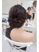 リサ 恵比寿(risa.)&nbsp;王道編み込みアップ☆