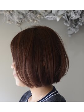 ケイカ(Keica) ブツ切りボブ