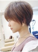 大人可愛い耳掛けマッシュショートボブアッシュブラウン小林