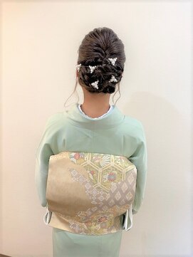 横濱ハイカラ美容院(haikara美容院) 訪問着着つけとヘアセット