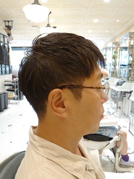 ルドローブラントオオサカ(LUDLOW BLUNT Osaka) 【LUDLOW BLUNT】フェードカット 40代50代60代メンズヘア