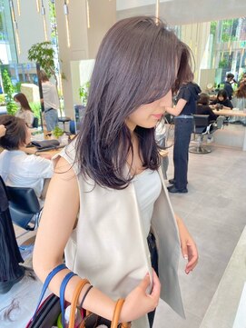 ガリカ 横浜(Gallica) 【mirei】大人っぽくセミロングレイヤー/顔周りレイヤー