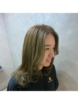 ロウ 町田(ROW) オリーブベージュ