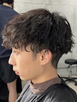 フイ 代々木(Hui)&nbsp;メンズ/アップバング/ツーブロックマッシュ/束間ショート/波巻き