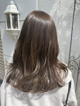 リズブリエ(Lis briller)