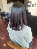 ローレン(LOREM)&nbsp;レイヤーカット/似合わせカット/うる艶カラー/上品ブラウン