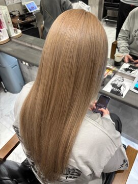 ミニョン(mignon) 韓国/ダブルカラー/ブリーチ/ピンク/学割U24/新越谷/南越谷/草加