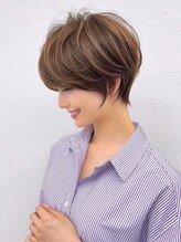 オーロ Costa西宮北口(ORO)&nbsp;20代30代40代50代斜めバンググレージュカラー大人ショートボブ