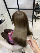 イーズ バイ インス(Yeeee.s by INCE)&nbsp;白髪ぼかし/白髪改善カラー/ショート/透明感カラー/脱白髪染め