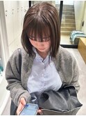 ショートボブ アッシュブラウン 10代20代 前髪あり 髪質改善