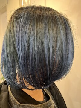 レイリー(LAiLy) ハイライト シャドールーツ ブルー