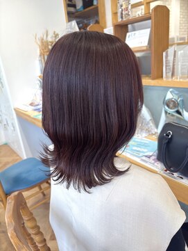 柔らかいピンクブラウンカラーで、艶たっぷりヘアー◎12.10