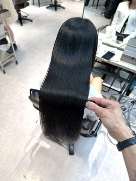 シェノン 梅田(CHAINON) 梅田/クラゲヘアー/オリーブグレー/小顔/ココアベージュ