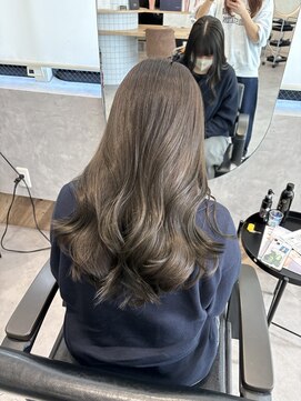 ラフトウキョウ 浜松(RAF TOKYO) オリーブ強め!オリーブグレージュ