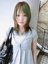ノラ シブヤ(NORA)&nbsp;★デザインカラーハッシュカットウルフカットシャギーレイヤー
