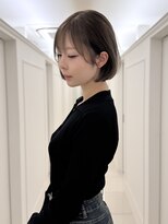 オクルス(OCULUS)&nbsp;韓国ボブ/ミルクティーグレージュ