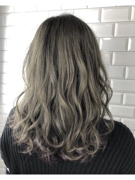 クレアール ブローテ(CREAR brote) 【CREAR brote】インナーカラー×スモーキーグレージュ