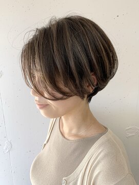 ヴェイン 渋谷(vain) 【vainオフィスハイライト】前下がりハンサムショート