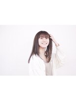 ウタ&nbsp;【ｕｔａ　五十嵐】　髪質改善ヘアエステ×ハイライト