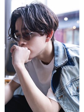 ロロ(ro-ro) 【恵比寿ro-ro】センターパート×ナチュラルアッシュ