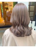 色落ちが金髪にならないミルクティーベージュ