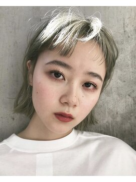 レコ 渋谷(LECO) ミントグリーンなオン眉ボブ！