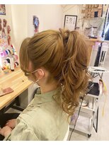 ポニーテール