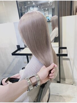 ペレ 渋谷(PELE) R57_シナモングレージュ ブリーチ1回～