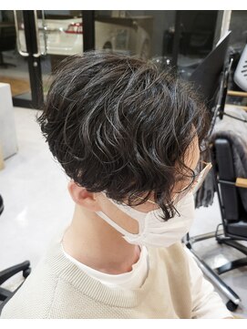 ヘアガーデン オフ(hair garden off) 個性派前下がりスパイラル