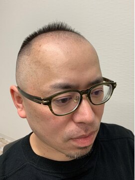 バーバーショップエン(BARBER SHOP ◯) 爽やかボウズstyle