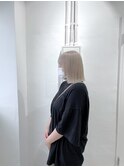 夏にオススメのホワイトベージュ