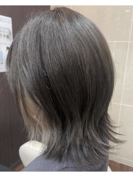 ヘア リープ(hair leibz.co) ミディアムラインのウルフカット30代/40代/50代