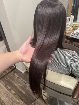 コーラルクリーク(Coral Creek) ツヤ髪ストレート