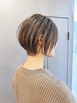 トッカ ヘアアンドトリートメント 難波店&nbsp;小顔似合わせカット愛されクールショート20代/30代40代50代/難波