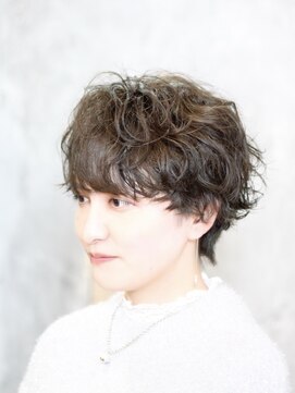クリュウゲート 三鷹店(KURYU GATE) ショート パーマ