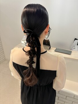 ディティカ サウ(Dityca sow) タイトローポニー×ベロア