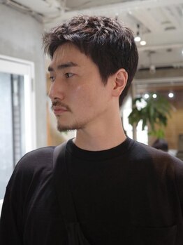 サンアタゴノット(san.atagonot)の写真/良いオトコは細部までこだわる。顔の印象を決める眉や髭を整え清潔感UP！周りと差がつく身だしなみを