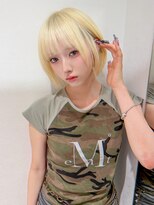 サロウィンフレンテ 新宿三丁目(SALOWIN Frente)&nbsp;石塚／ブロンドカラー顔まわりウルフタッセルレイヤーボブ新宿