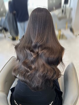 ミラ(MIRA) グレージュ/梅田美容室/大阪美容室