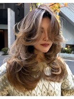 ヌエン 渋谷(NU/EN)&nbsp;海外ガールレイヤーカット/バタフライカット/ハッシュカット